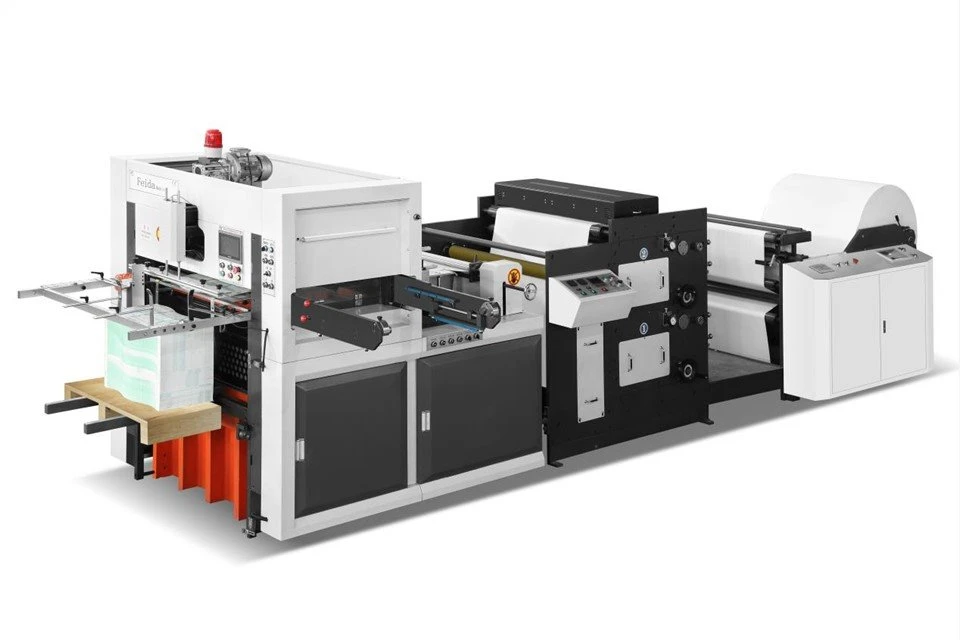 Découpe au rouleau avec machine d'impression